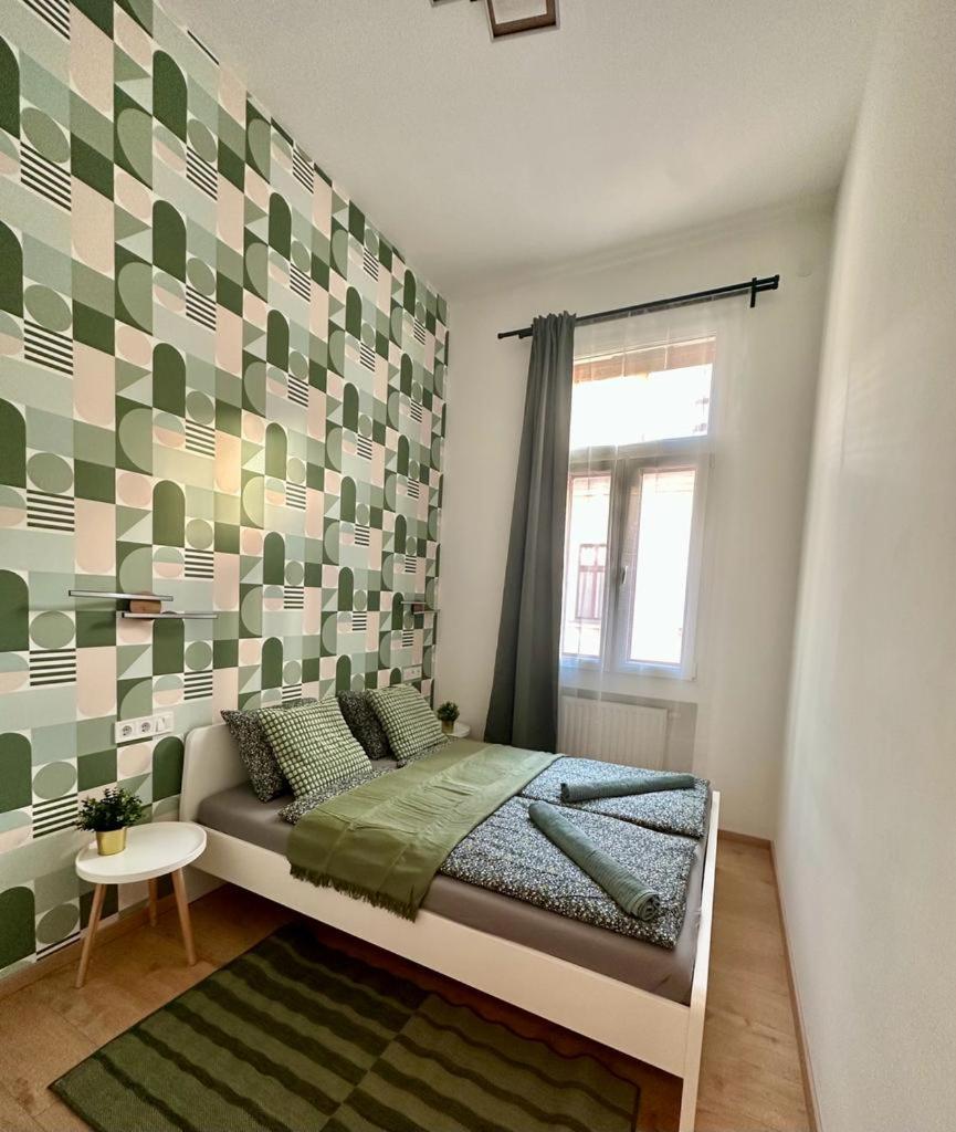 Apartment At Gozsdu Courtyard #Partyzone #Downtown #Freeparking Budapest Exterior photo