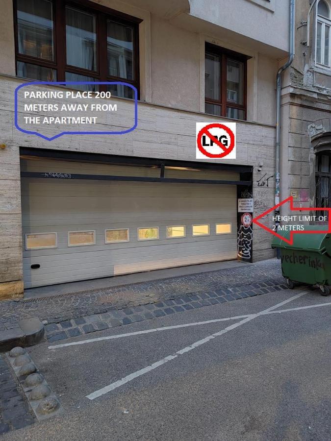 Apartment At Gozsdu Courtyard #Partyzone #Downtown #Freeparking Budapest Exterior photo